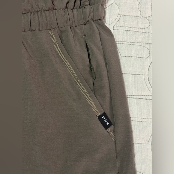 NEW Prana Railay Romper S Slate Green Relaxed Fit UPF 50+ - Picture 6 of 12